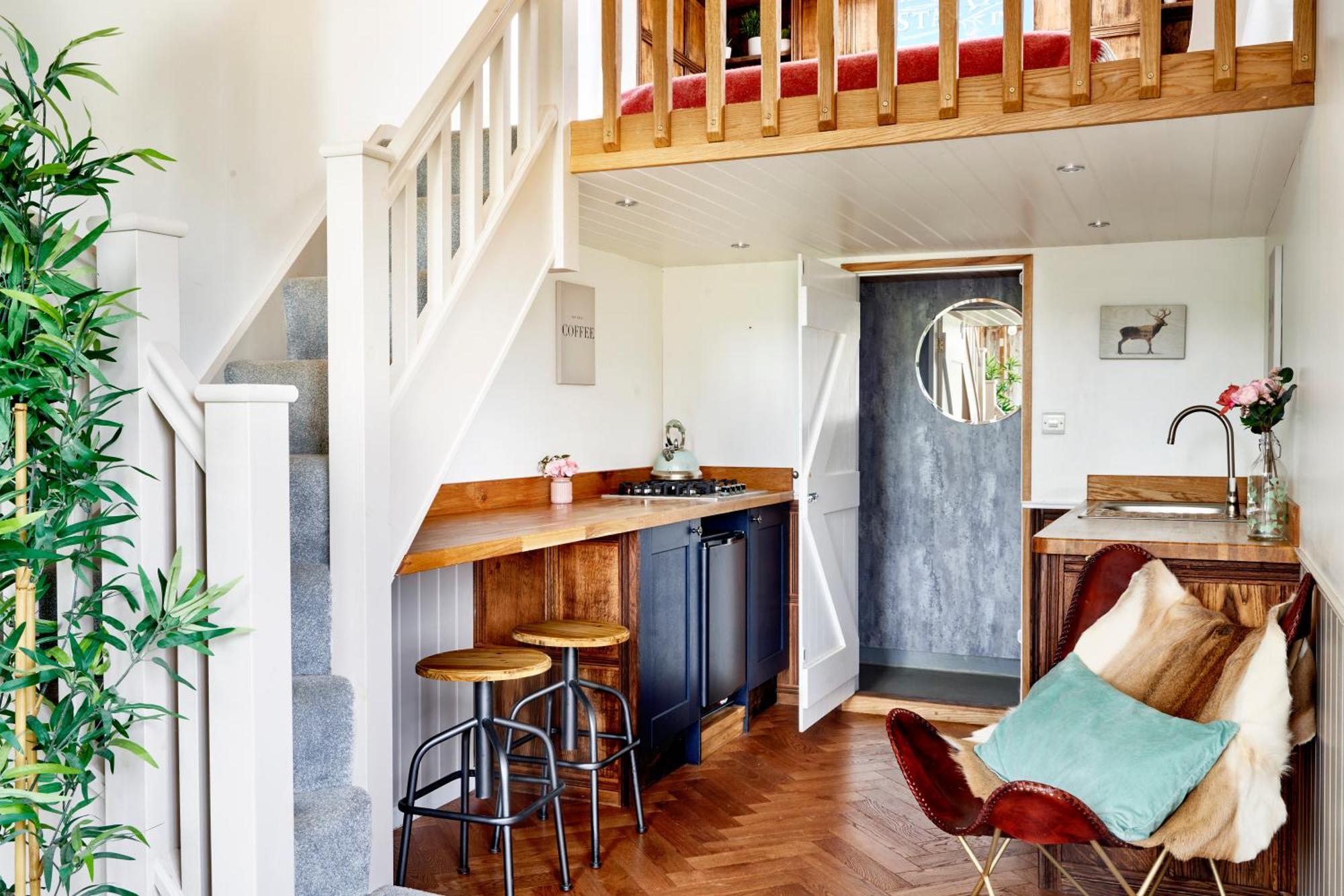 Extraordinary Huts Ltd Villa ไรย์ ภายนอก รูปภาพ